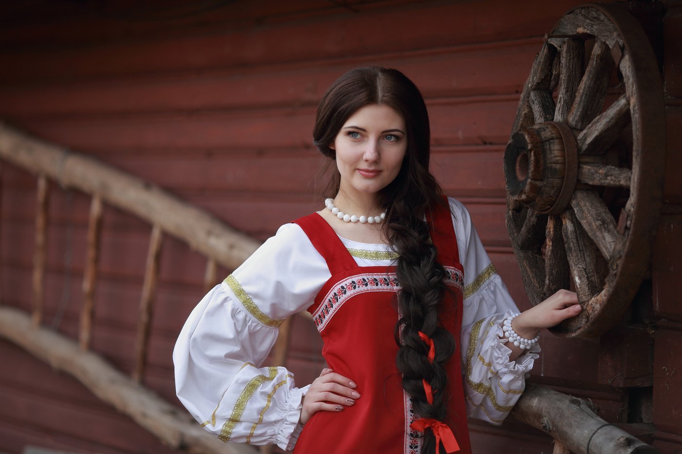 Girls in Slavic costumes in Ansan